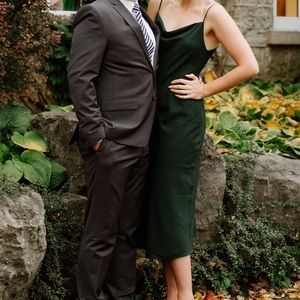 Park & Fifth Bowen Dress in Hunter Green